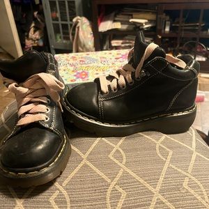 Old School leather Dr. martins size 7 90s style!